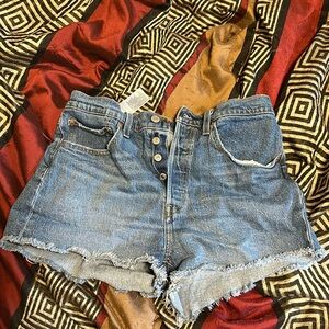 Levi’s shorts